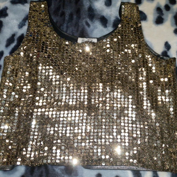 Out on the Town Blouse - Picture 2 of 4